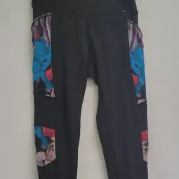 CALIA by Carrie Underwood Essential Mesh Leggings Size XS Black Pockets - Picture 6 of 11